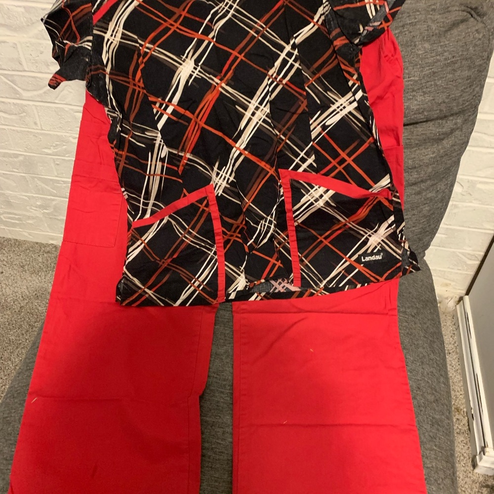 Red and black scrub set